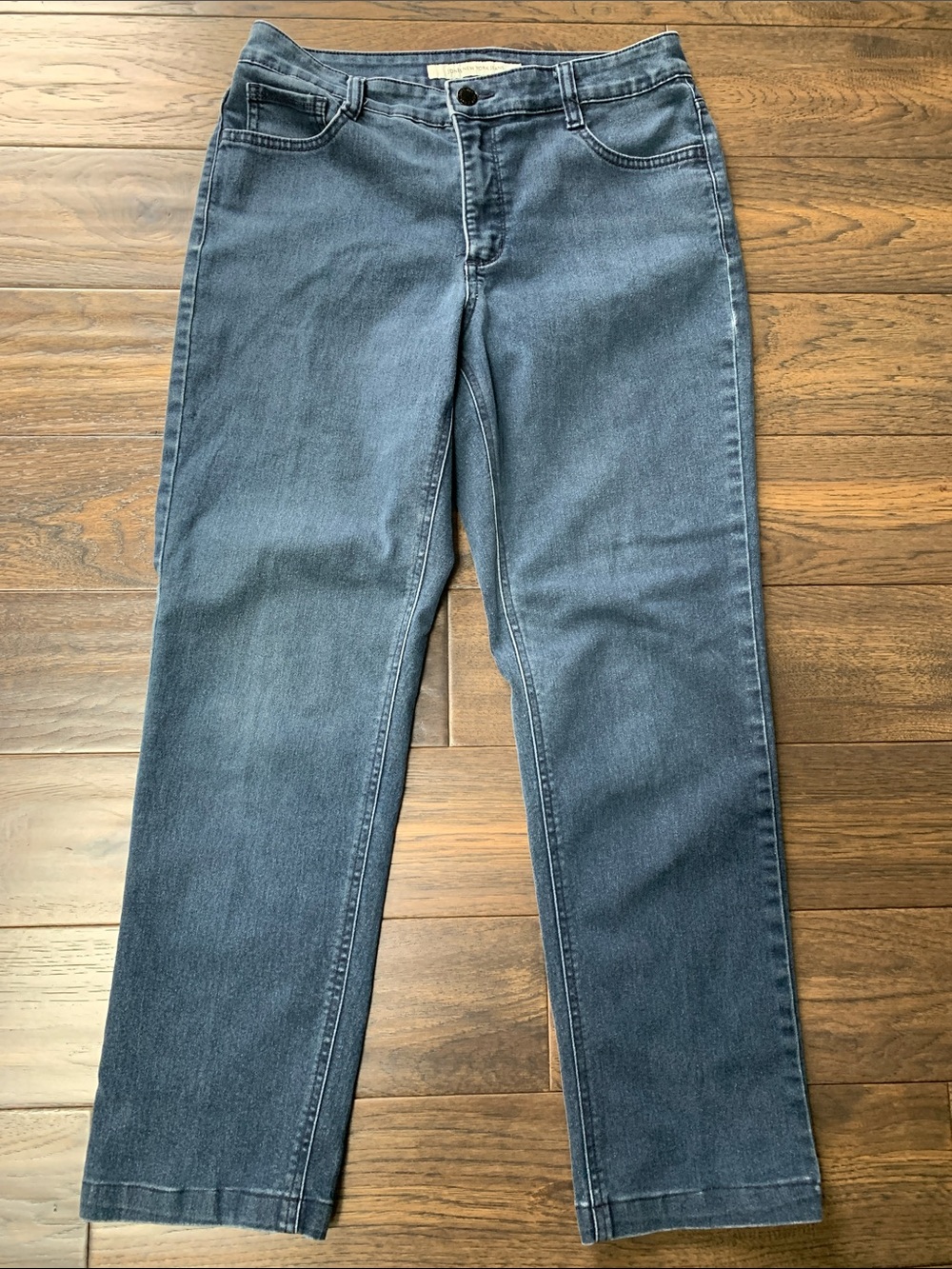 Jones New York Women’s Slate Blue Straight Slim Denim Jeans .Pre-owned. Size:10